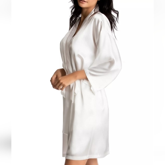 NWT Bride Robe Linea Donatella White Embroidered Silky Satin Bridal Wedding NEW - Picture 3 of 11